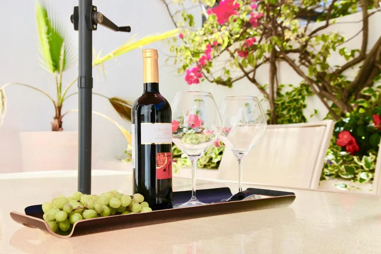 Top Apartment In Los Jardines De Las Golondrinas Marbella